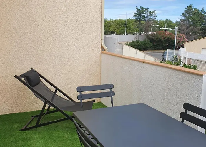Apartment Superbe T2 Mezzanie, 200m Du Village Naturiste, Clim, Wifi, Piscine Agde