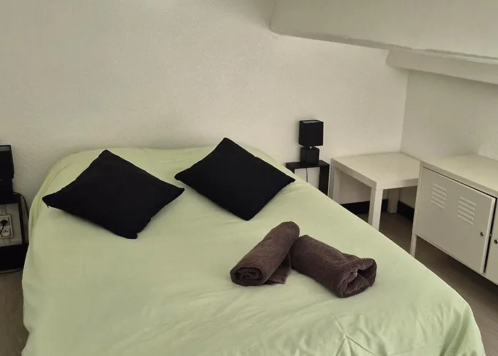 Apartment Superbe T2 Mezzanie, 200m Du Village Naturiste, Clim, Wifi, Piscine