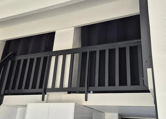 Superbe T2 Mezzanie, 200m Du Village Naturiste, Clim, Wifi, Piscine Apartment Agde